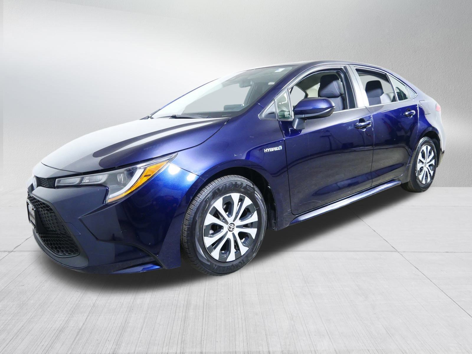 Used 2020 Toyota Corolla LE image 3