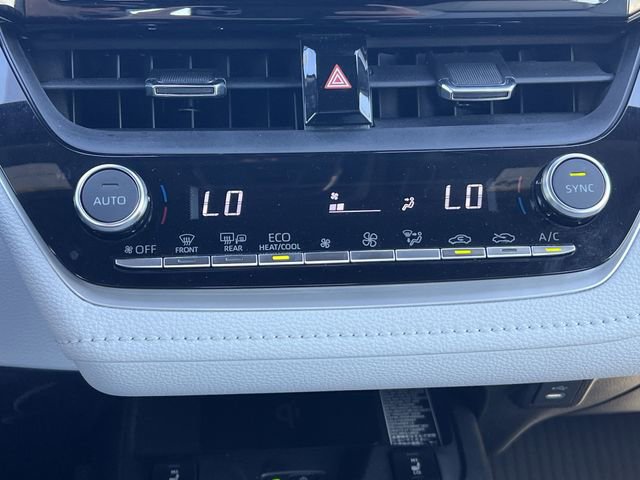 Used 2025 Toyota Corolla XSE image 14