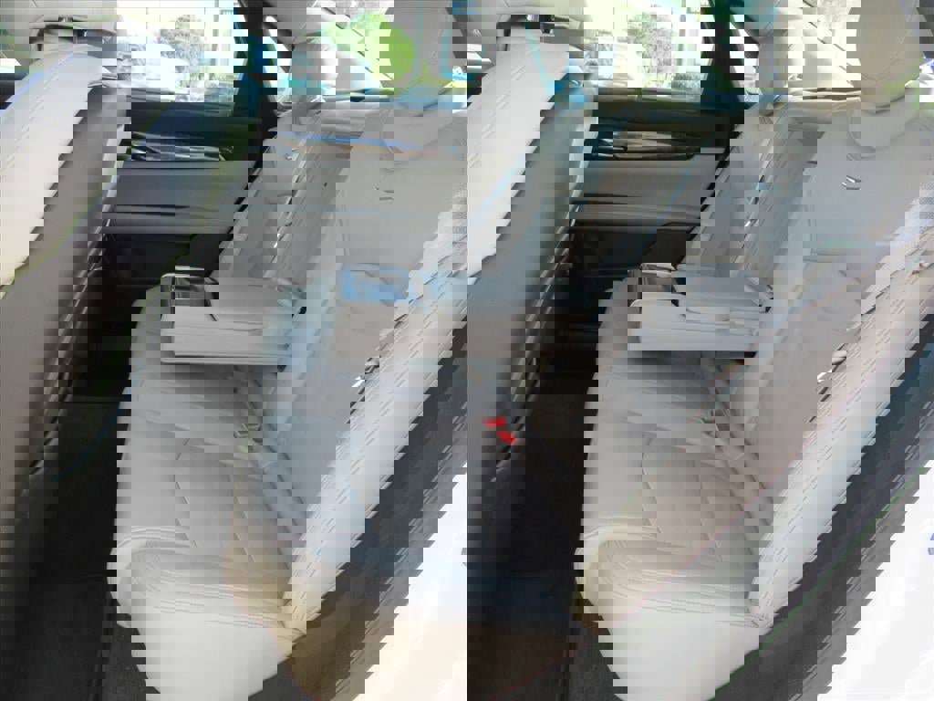 Used 2017 Cadillac CT6 Luxury image 31