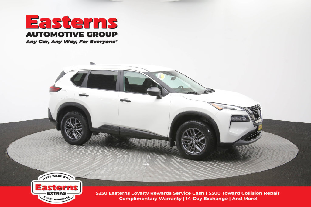 Used 2023 Nissan Rogue S AWD/4WD image 50