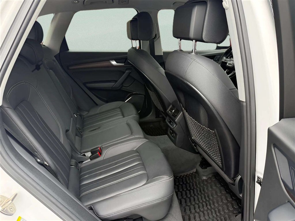 Used 2021 Audi Q5 2.0T Premium AWD/4WD image 21