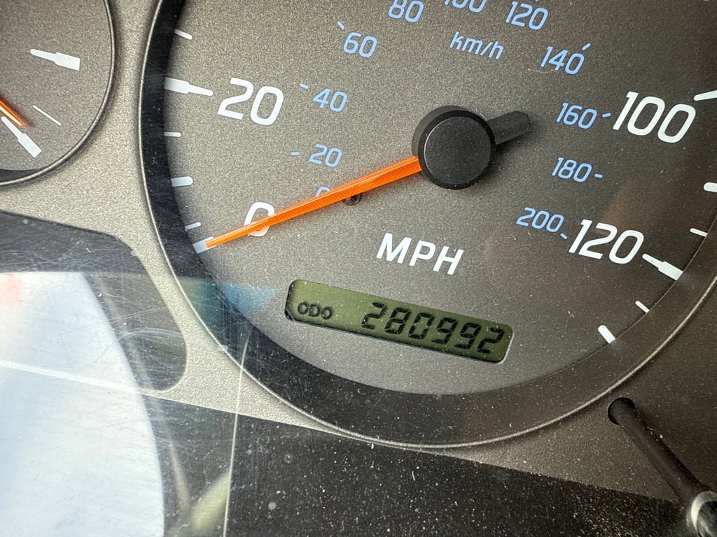 Used 2002 Nissan Sentra GXE image 10