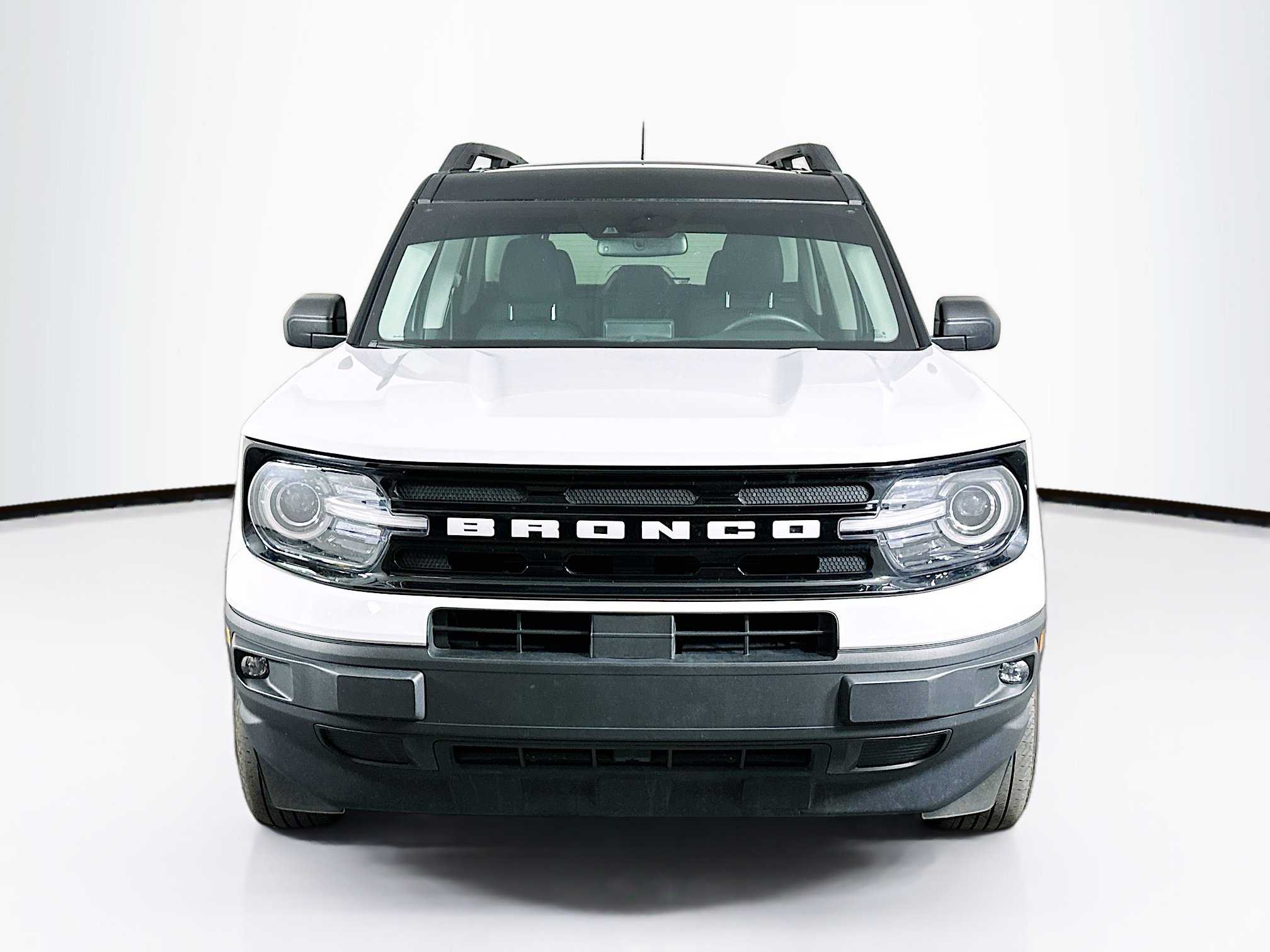 Used 2024 Ford Bronco Sport Outer Banks w/ Tech Package image 2