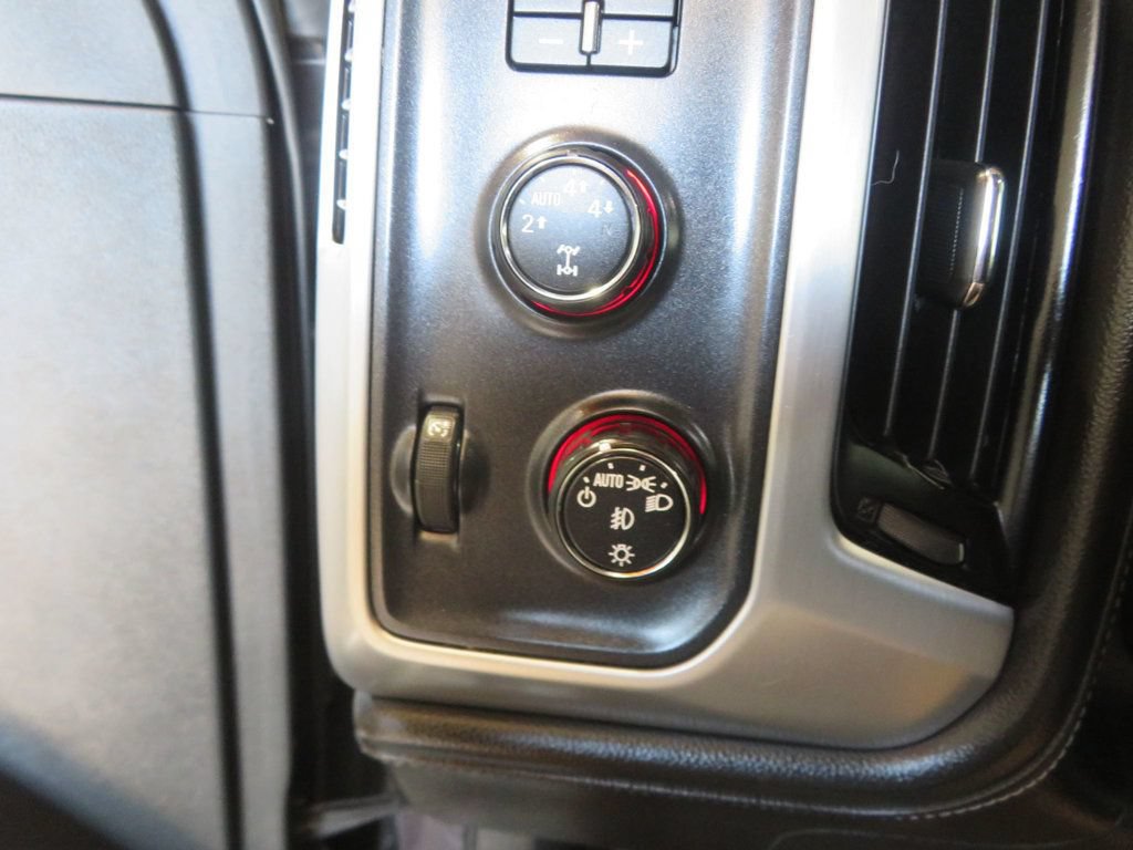 Used 2015 GMC Sierra 1500 SLT w/ SLT Crew Cab Value Package AWD/4WD image 42