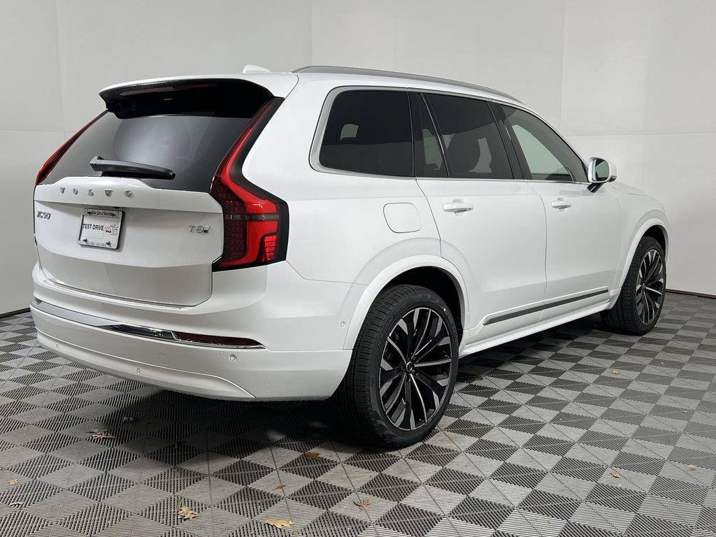 Used 2026 Volvo XC90 T8 Plus w/ Protection Package Premier AWD/4WD image 8