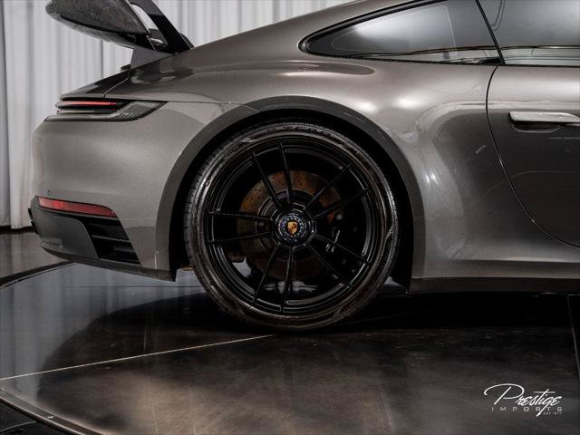 Used 2024 Porsche 911 Carrera GTS RWD image 19