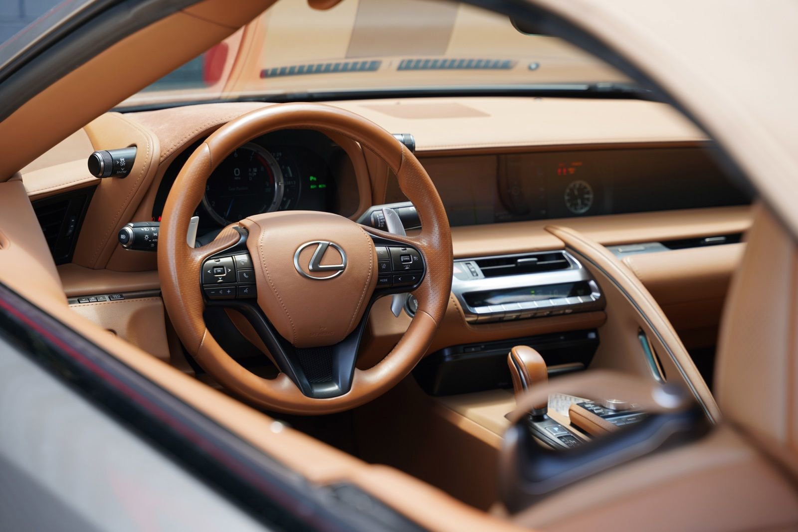 Used 2021 Lexus LC 500 Convertible w/ Touring Package RWD image 18