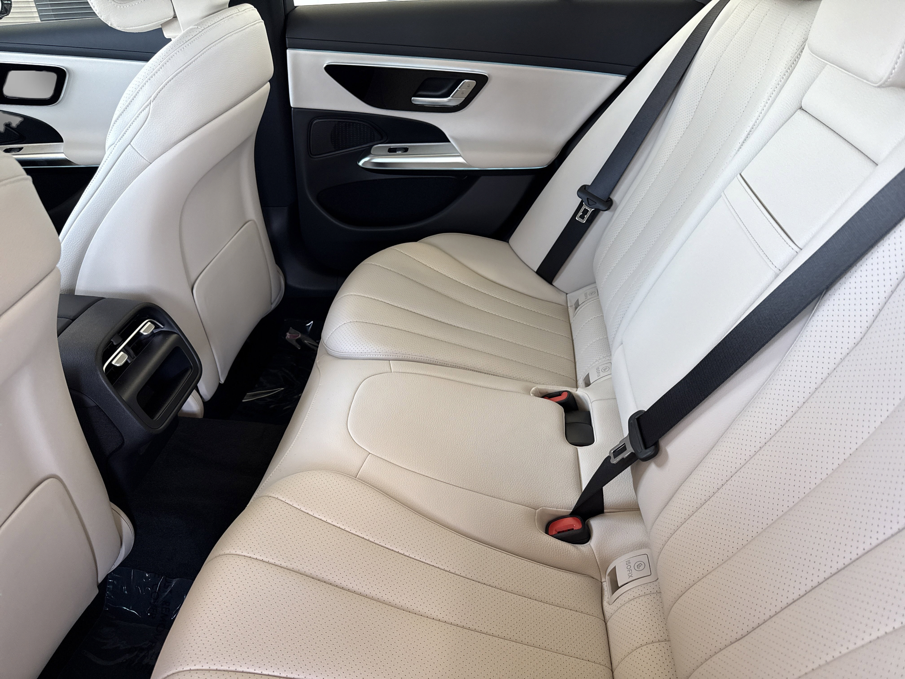 Certified 2026 Mercedes-Benz E 350 Sedan image 4