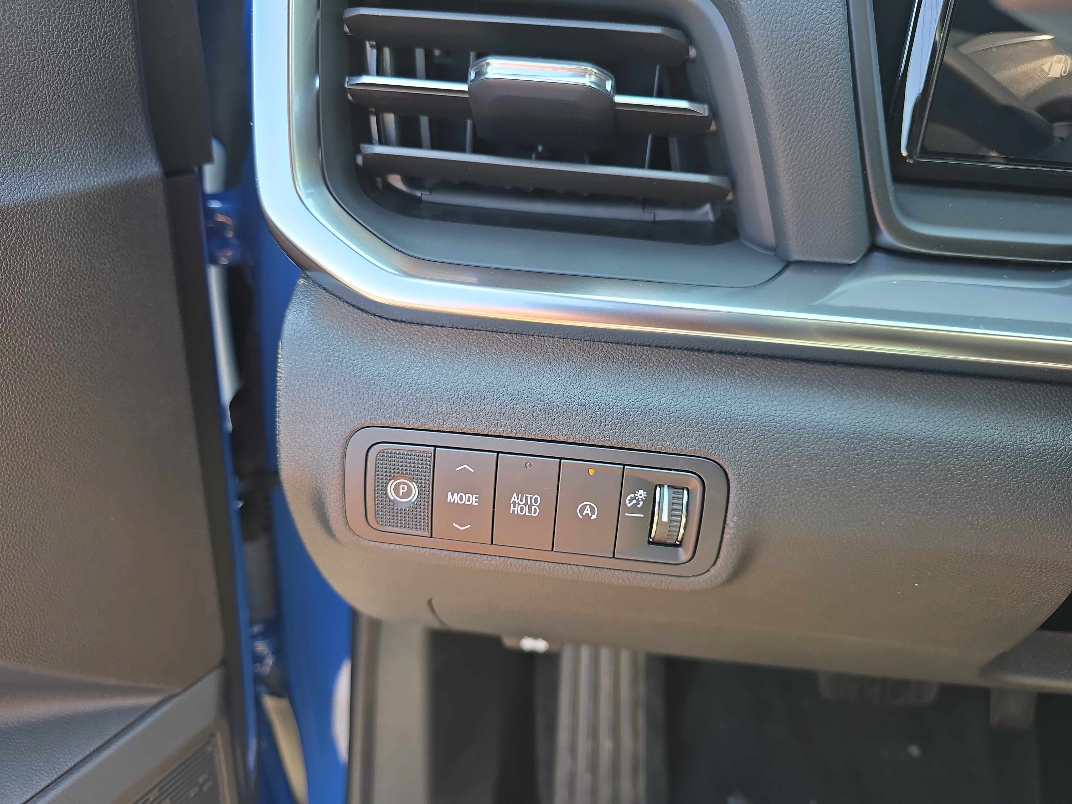 New 2027 GMC Terrain Elevation w/ LPO, Floor Liner Package FWD image 20