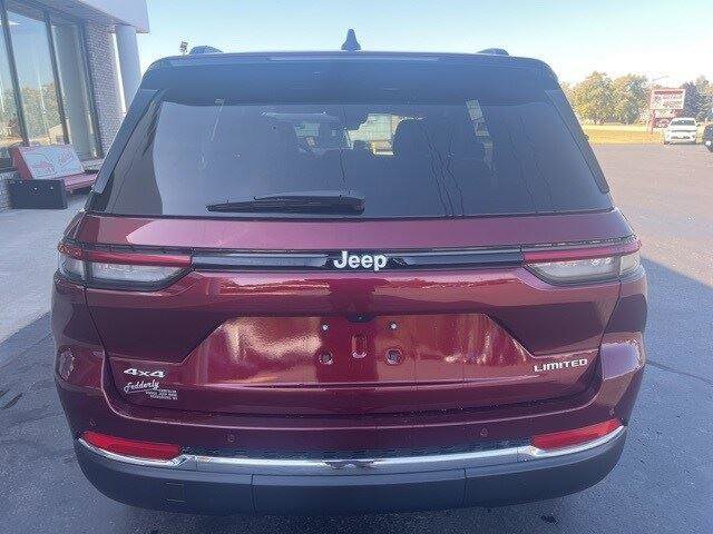 New 2025 Jeep Grand Cherokee Limited w/ Trailer Tow Package image 24
