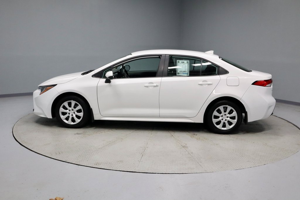 Used 2024 Toyota Corolla LE image 8