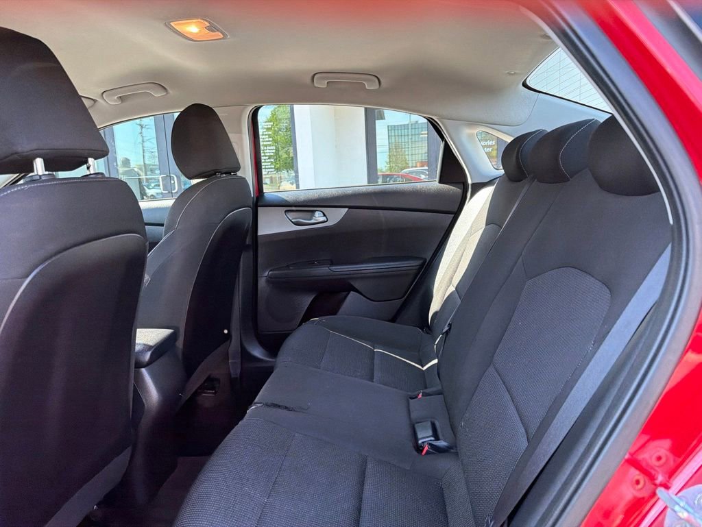 Certified 2021 Kia Forte LXS FWD image 15