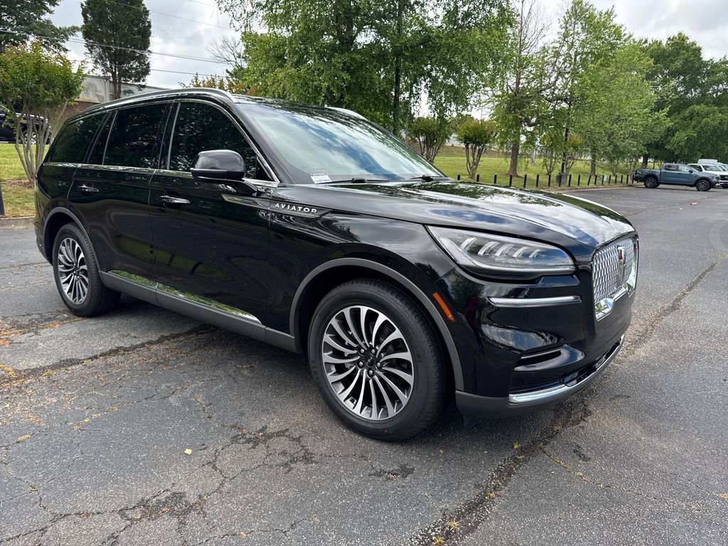 Used 2023 Lincoln Aviator AWD w/ Premium Package image 1