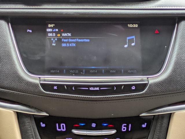 Used 2018 Cadillac XT5 Luxury w/ Driver Awareness Package FWD image 18