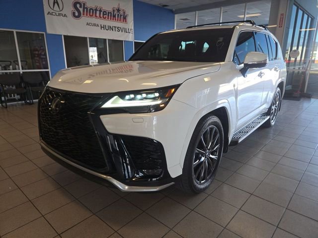 Used 2024 Lexus LX 600 F Sport image 4