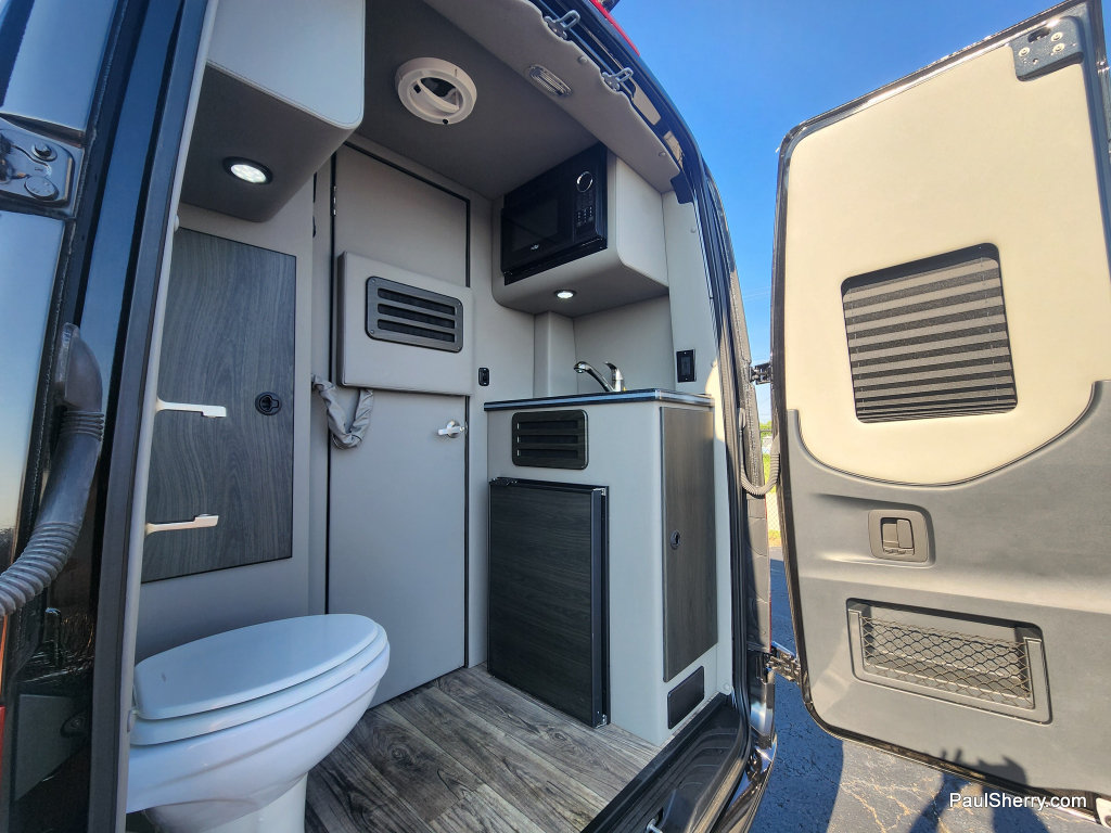 Used 2024 Mercedes-Benz Sprinter 3500 image 56