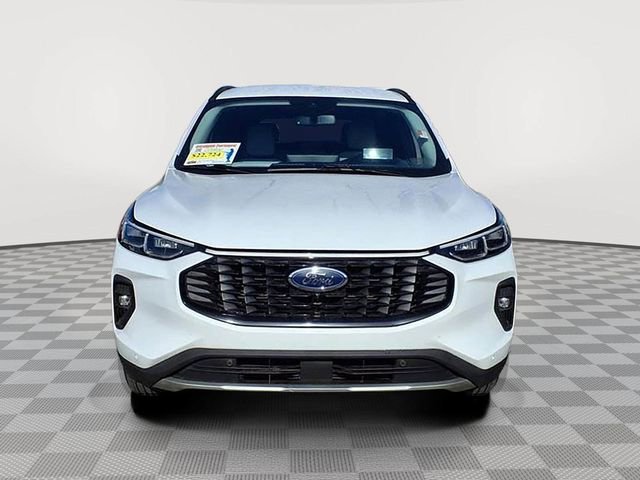 Certified 2023 Ford Escape SE w/ PHEV Premium Package image 4