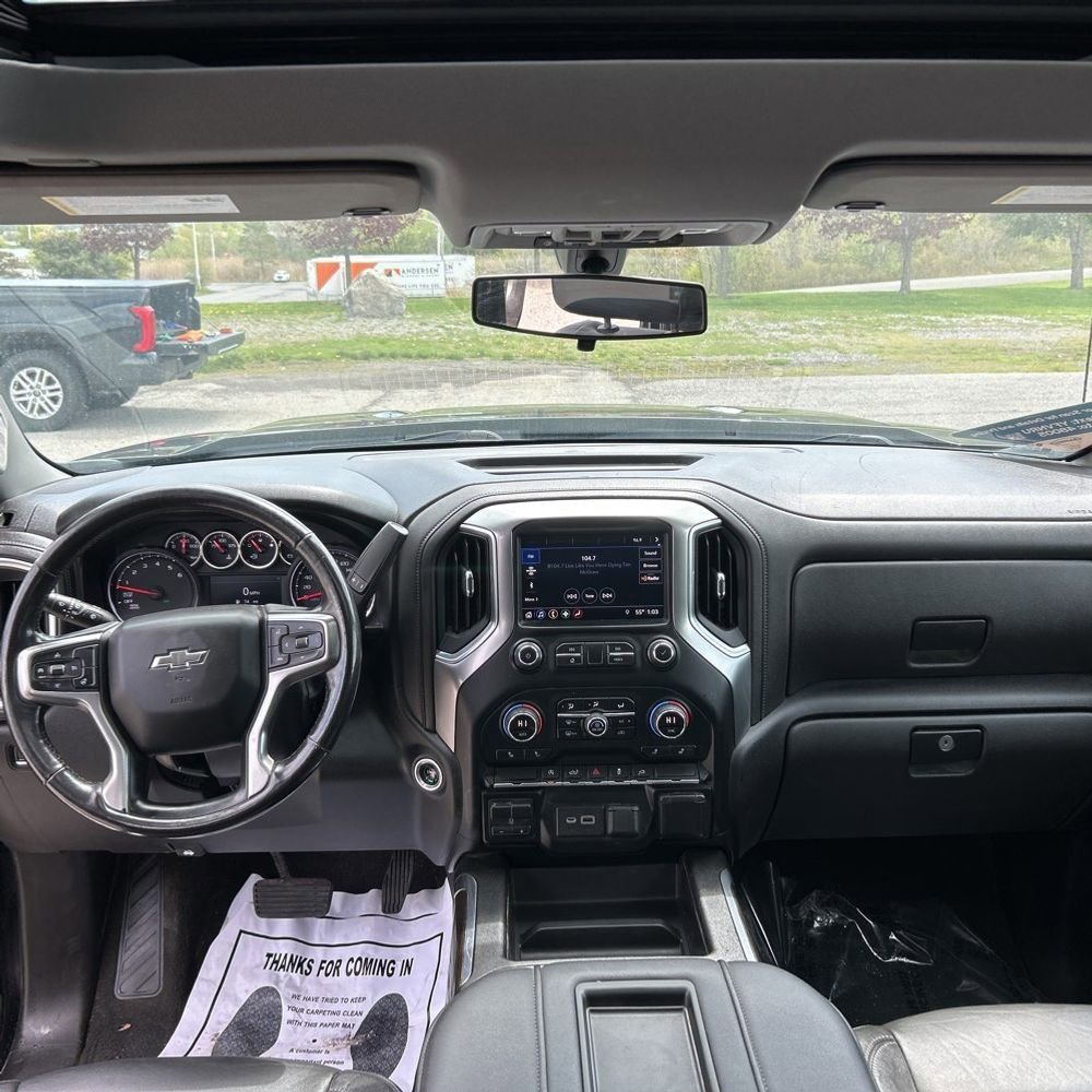 Used 2019 Chevrolet Silverado 1500 RST w/ True North Edition AWD/4WD image 10
