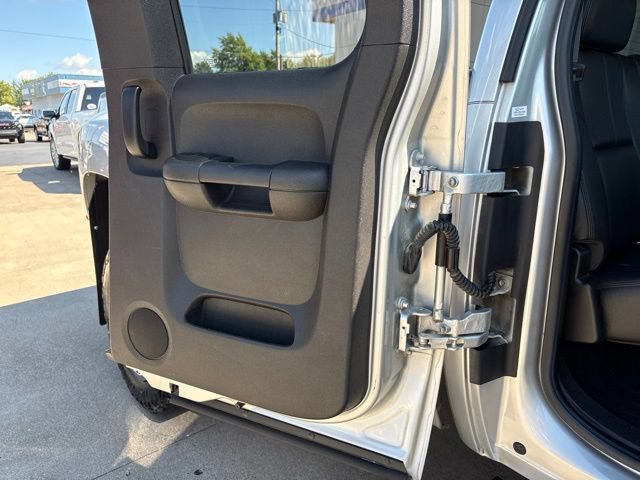 Used 2011 Chevrolet Silverado 3500 LT w/ Interior Plus Package AWD/4WD image 14
