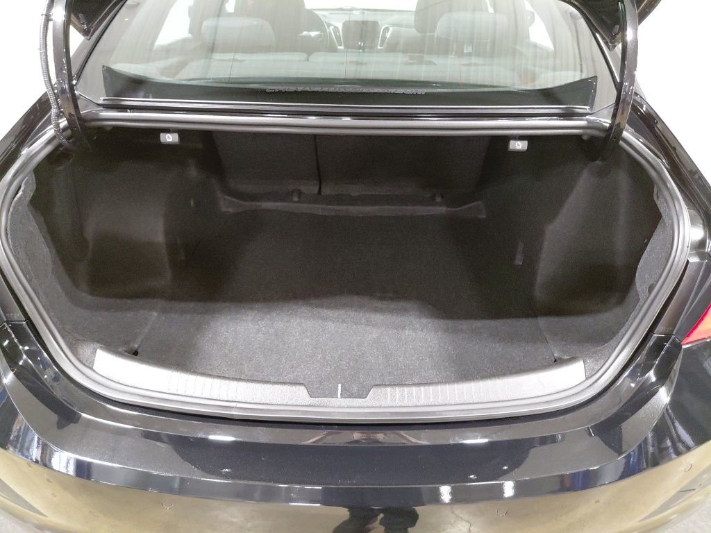 Used 2024 Chevrolet Malibu LT FWD image 8