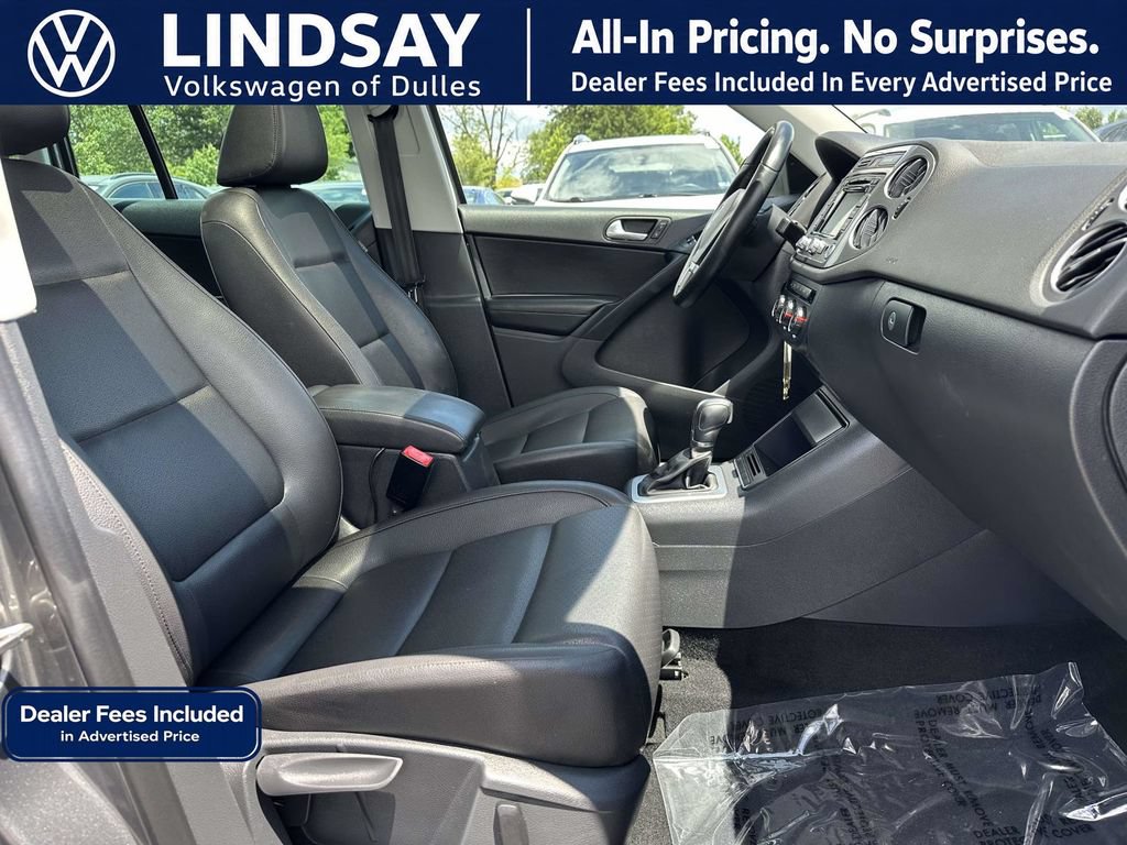 Used 2013 Volkswagen Tiguan SE AWD/4WD image 12