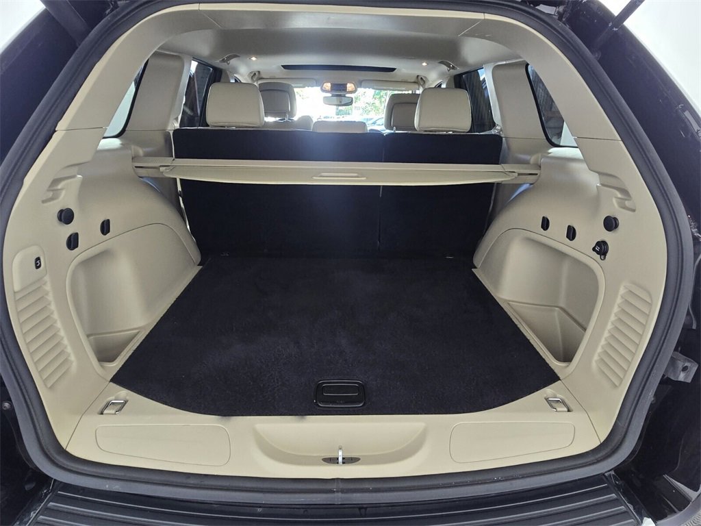 Used 2021 Jeep Grand Cherokee Limited image 13