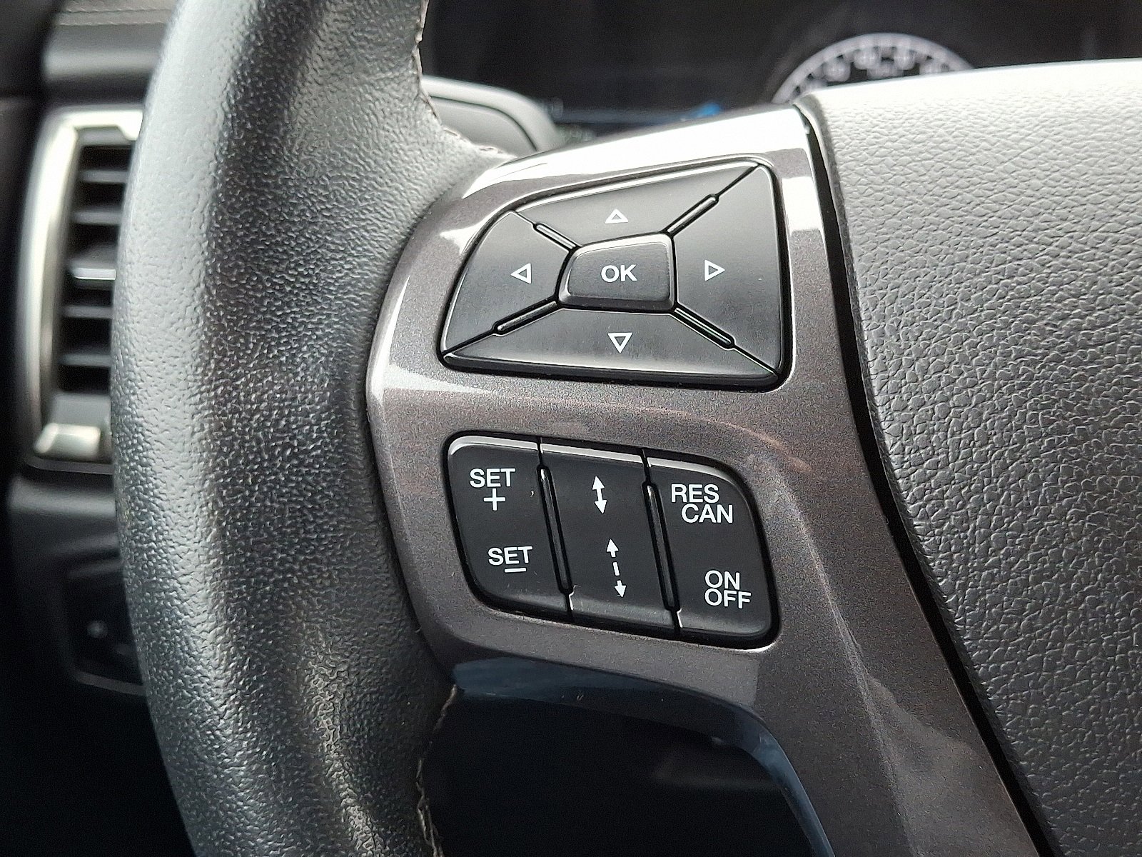 Used 2023 Ford Ranger Lariat w/ Equipment Group 501A High image 22