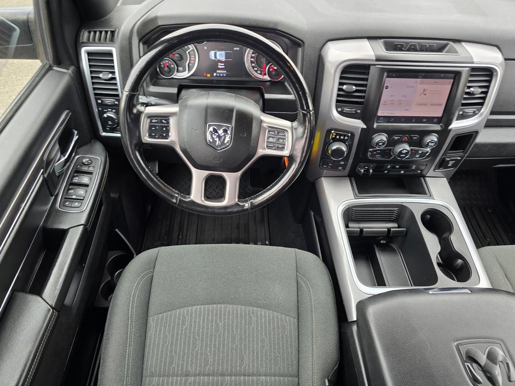 Used 2023 RAM 1500 Warlock AWD/4WD image 10