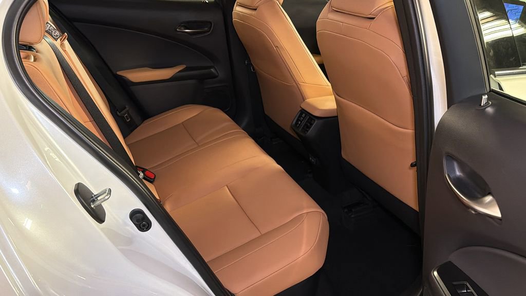 Used 2025 Lexus UX 300h AWD w/ Accessory Package (Z1) image 13