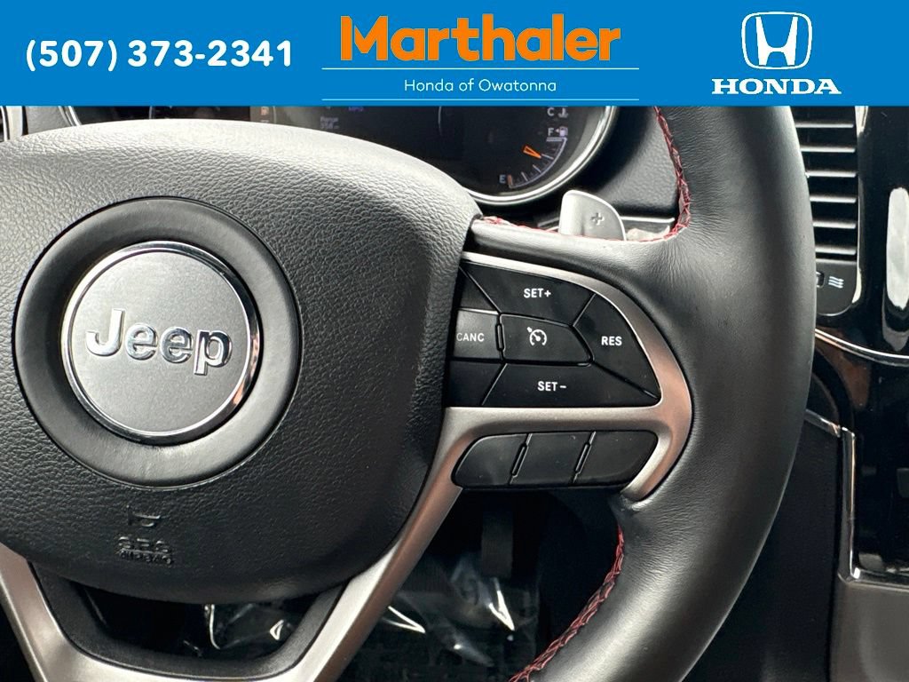 Used 2020 Jeep Grand Cherokee Trailhawk w/ Premium Lighting Group AWD/4WD image 25