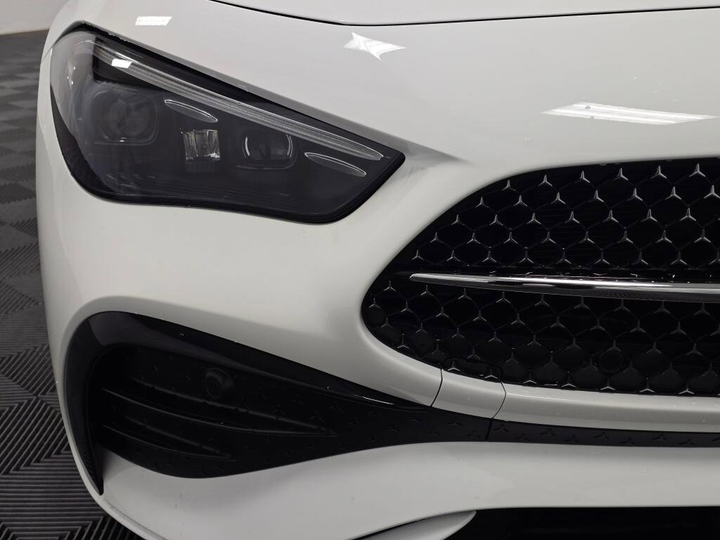 New 2026 Mercedes-Benz CLE 300 4MATIC Cabriolet image 29