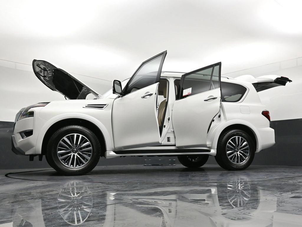 Used 2024 Nissan Armada SL w/ Cargo Package image 41