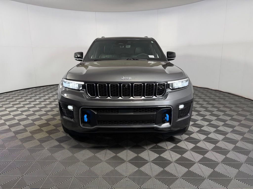 Certified 2022 Jeep Grand Cherokee Overland w/ Advanced Protech Group III image 10