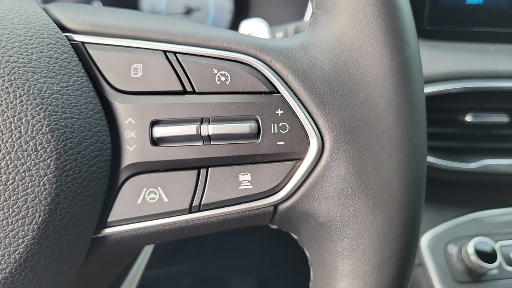 Certified 2023 Hyundai Santa Fe Limited FWD image 25