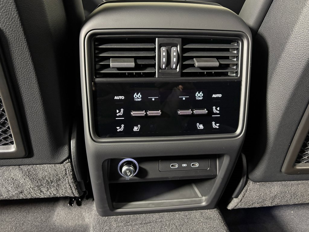 New 2026 Porsche Cayenne GTS image 37