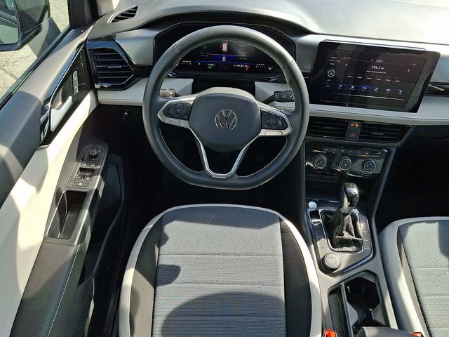 Used 2025 Volkswagen Taos S AWD/4WD image 11