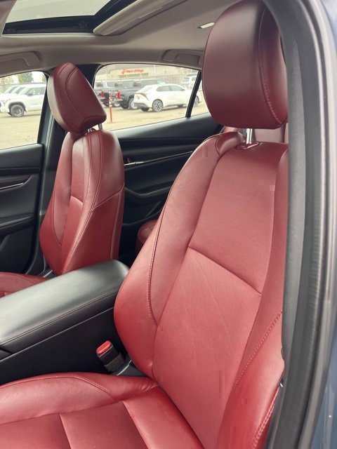 Used 2024 MAZDA MAZDA3 s image 11