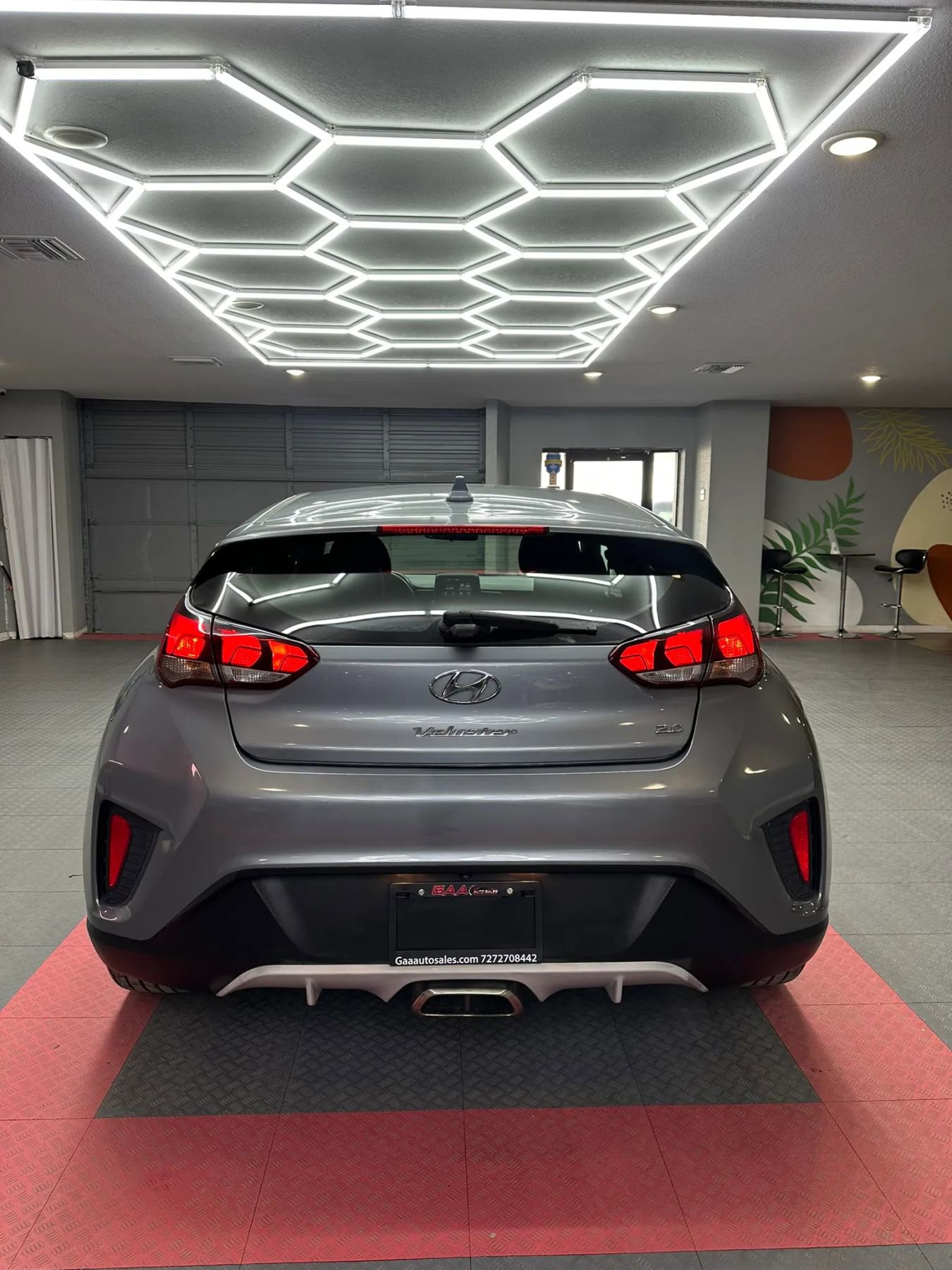 Used 2019 Hyundai Veloster 2.0 FWD image 5
