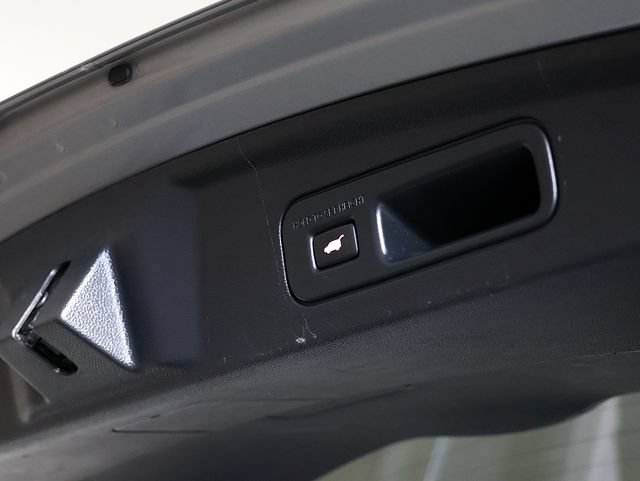 Certified 2023 Acura MDX SH-AWD w/ Technology Package image 31