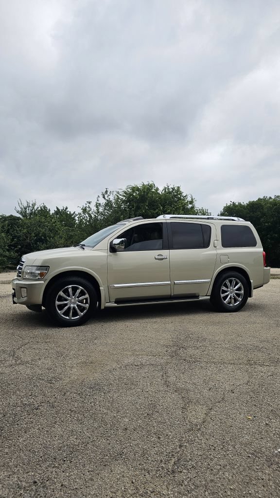 Used 2009 INFINITI QX56 2WD image 1