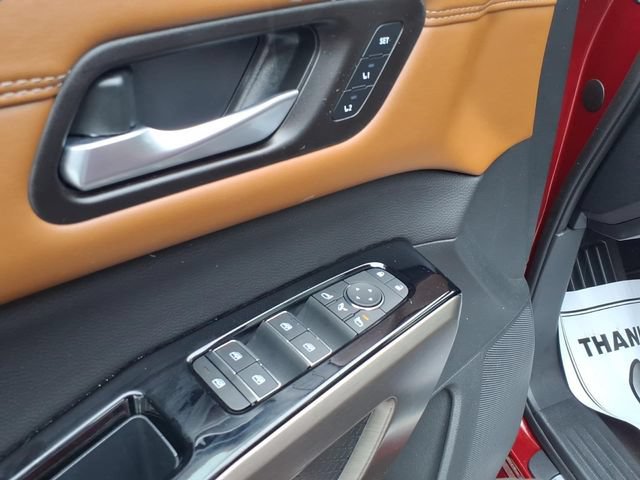 Certified 2025 Nissan Pathfinder Platinum w/ Cargo Package FWD image 18