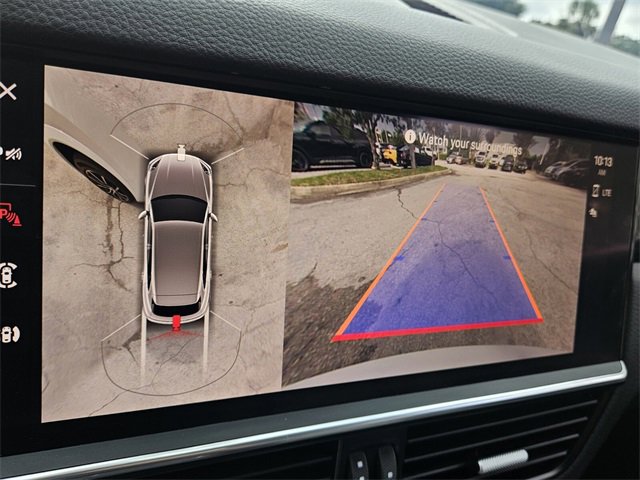 Used 2023 Porsche Cayenne image 10