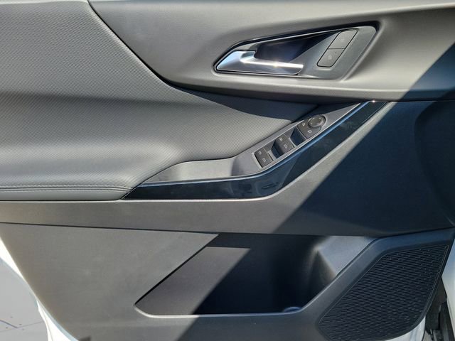 New 2026 Chevrolet Equinox LT w/ Safety and Technology Package image 14