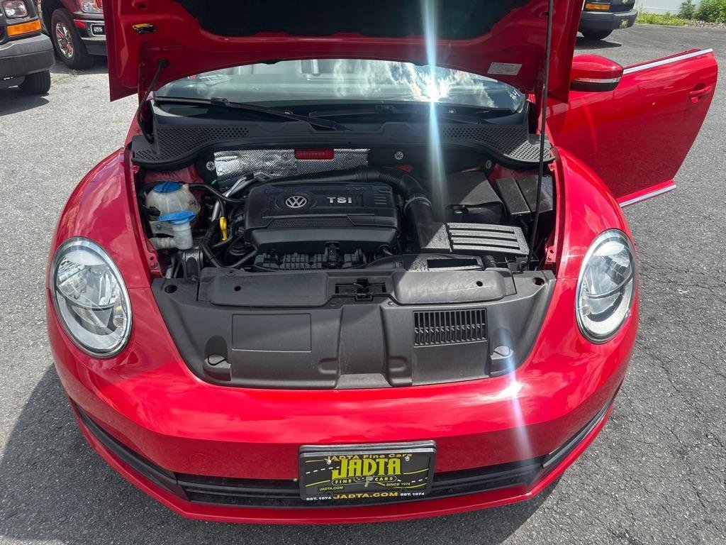 Used 2014 Volkswagen Beetle 1.8T FWD image 37