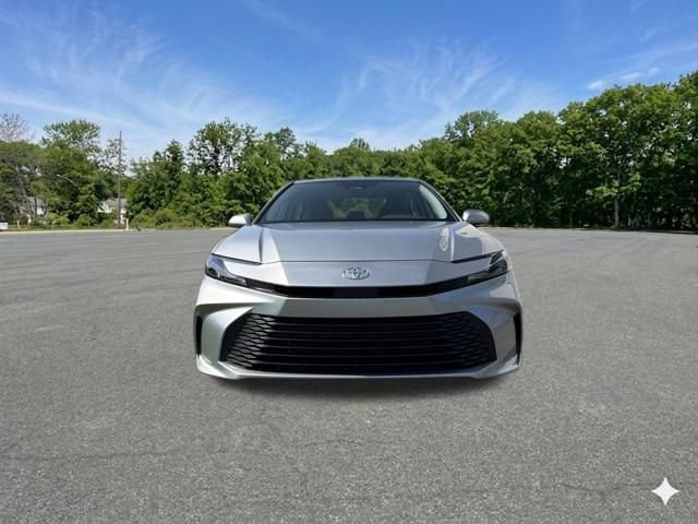 Used 2025 Toyota Camry LE w/ Convenience Package AWD/4WD image 3
