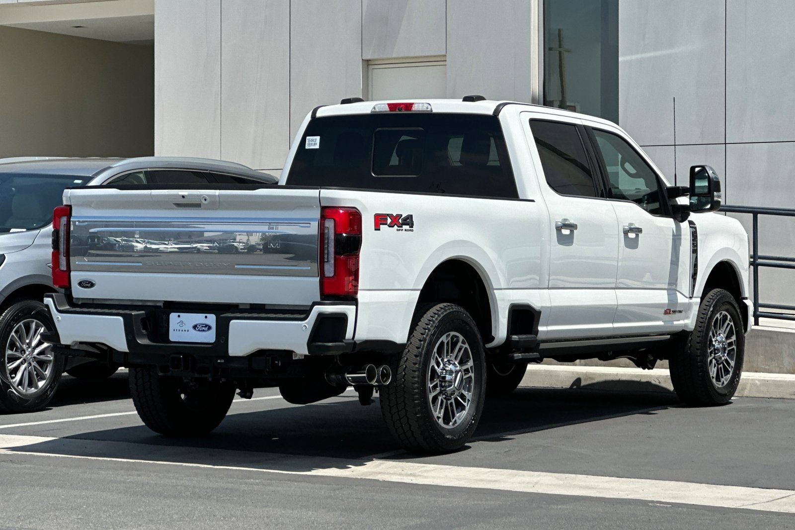 New 2026 Ford F250 Platinum w/ Platinum Plus Package AWD/4WD image 3