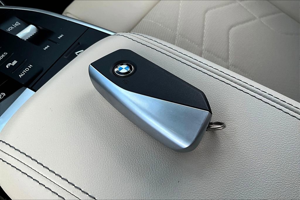 Used 2025 BMW X1 xDrive28i image 40