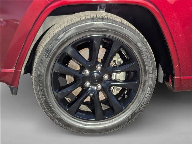 Used 2022 Jeep Grand Cherokee Laredo X image 24