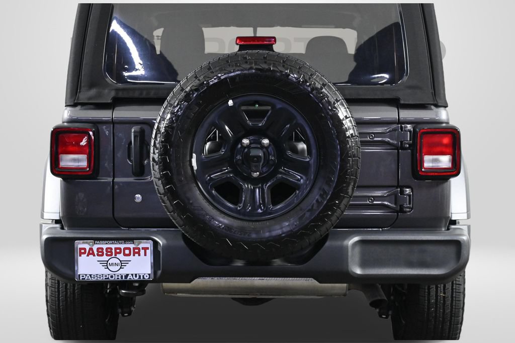 Used 2024 Jeep Wrangler Sport AWD/4WD image 6