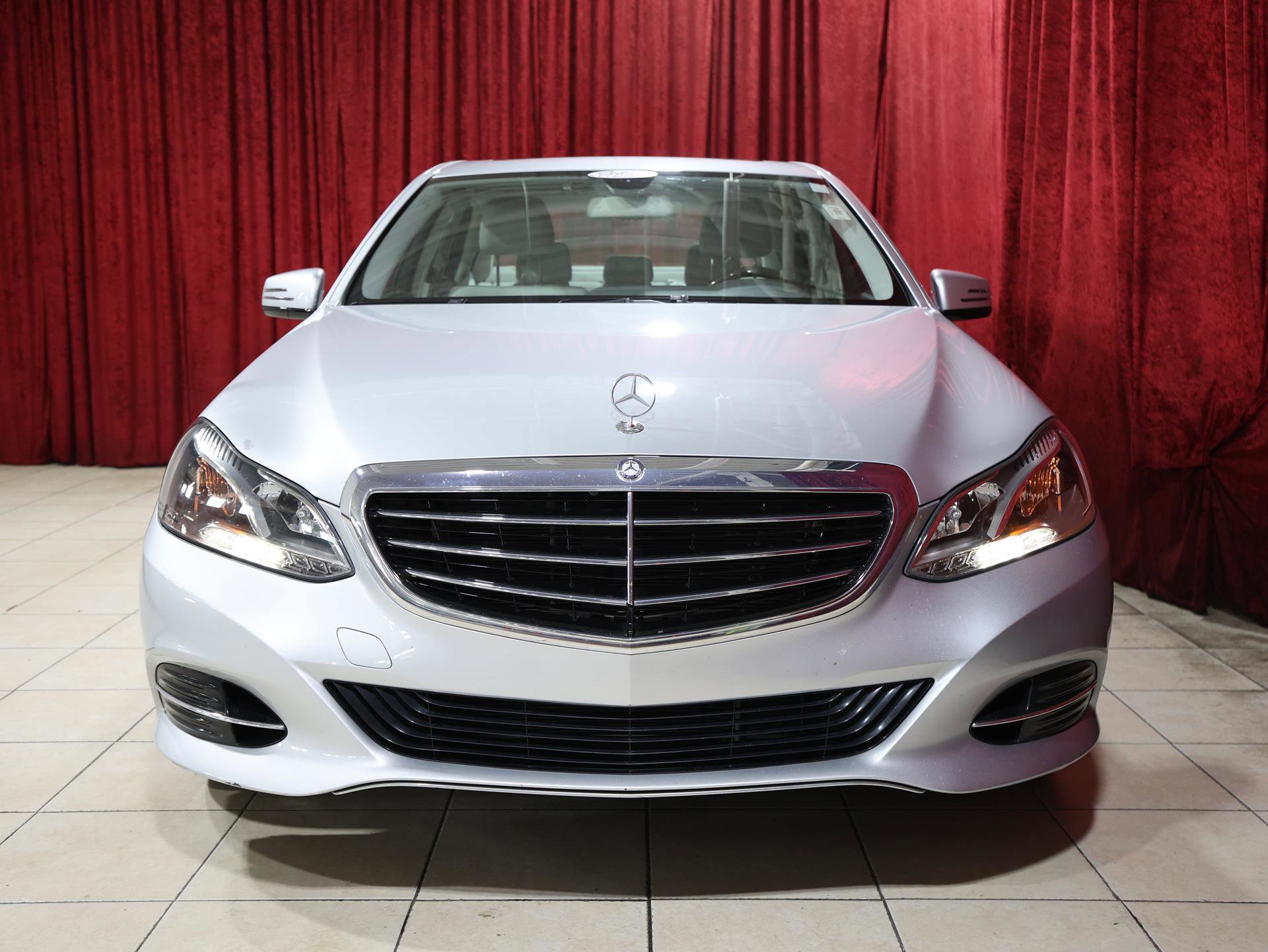 Used 2014 Mercedes-Benz E 350 w/ Premium 1 Package image 9